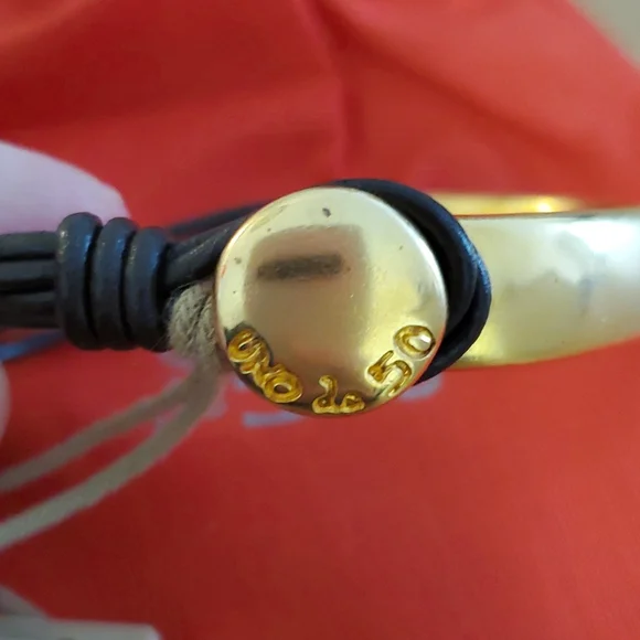NWT Uno de 50 Bracelet - Picture 3 of 6